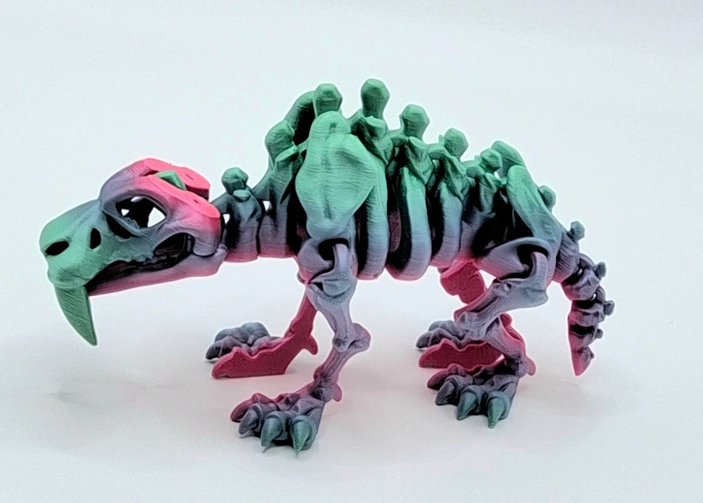 Med Saber Tooth Tiger